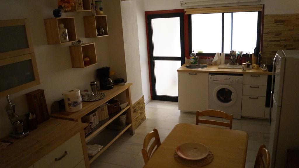 Destalo Court Larnaca Apartment Lárnaca Exterior foto